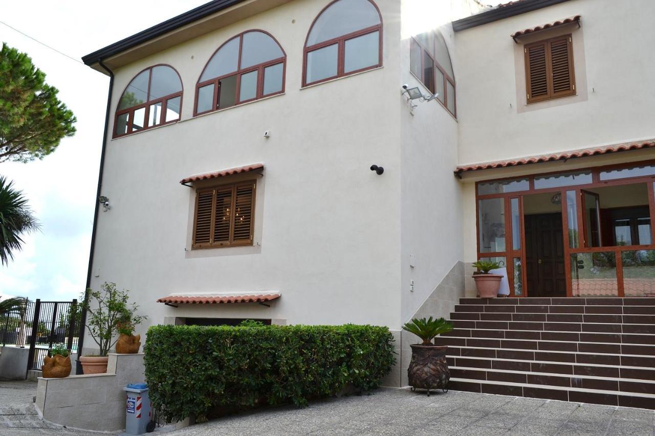 Bed and Breakfast Colazione Da Lolly Neapel Exterior foto