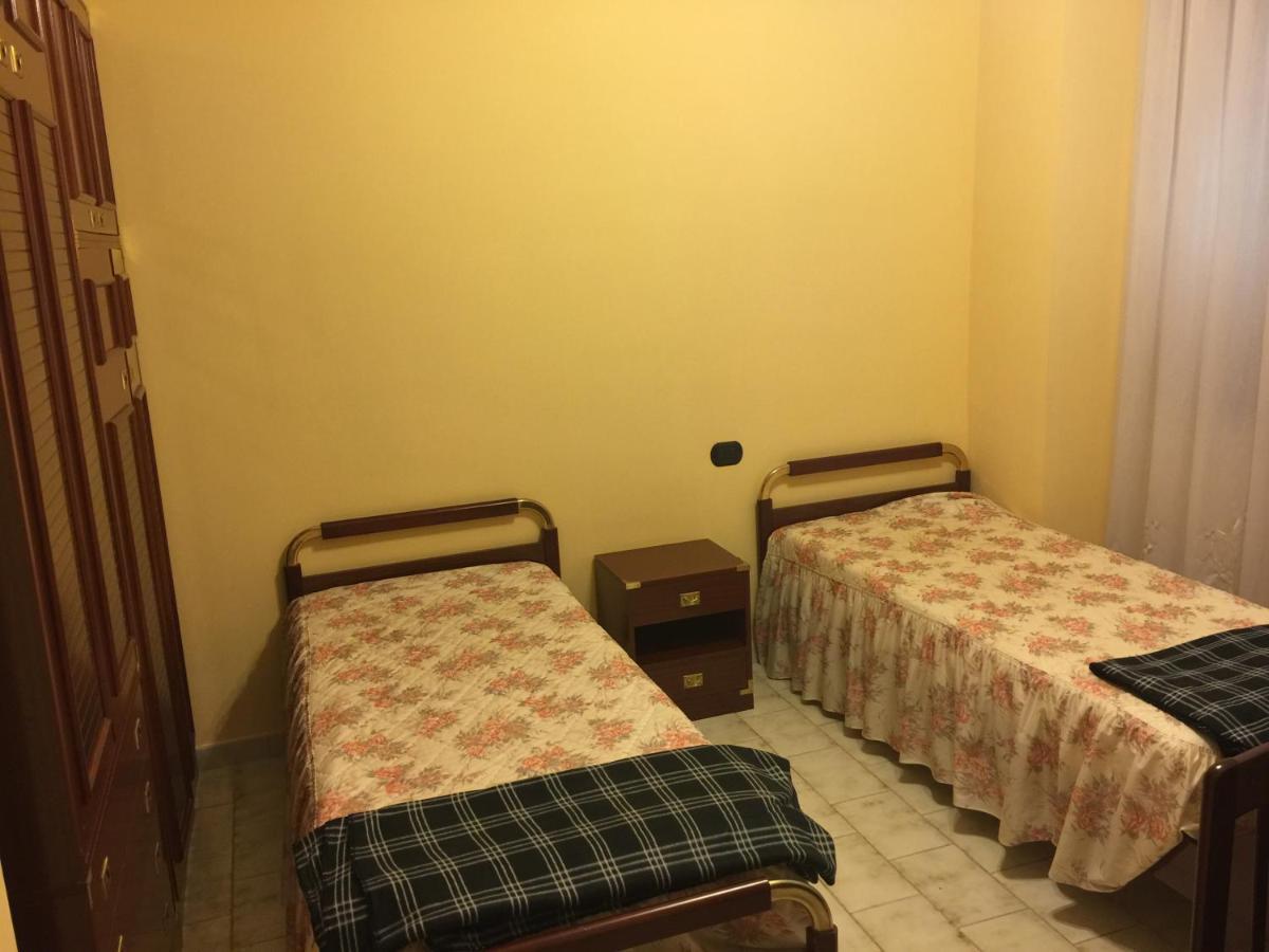 Bed and Breakfast Colazione Da Lolly Neapel Exterior foto